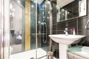 Photo 17- click for photo gallery